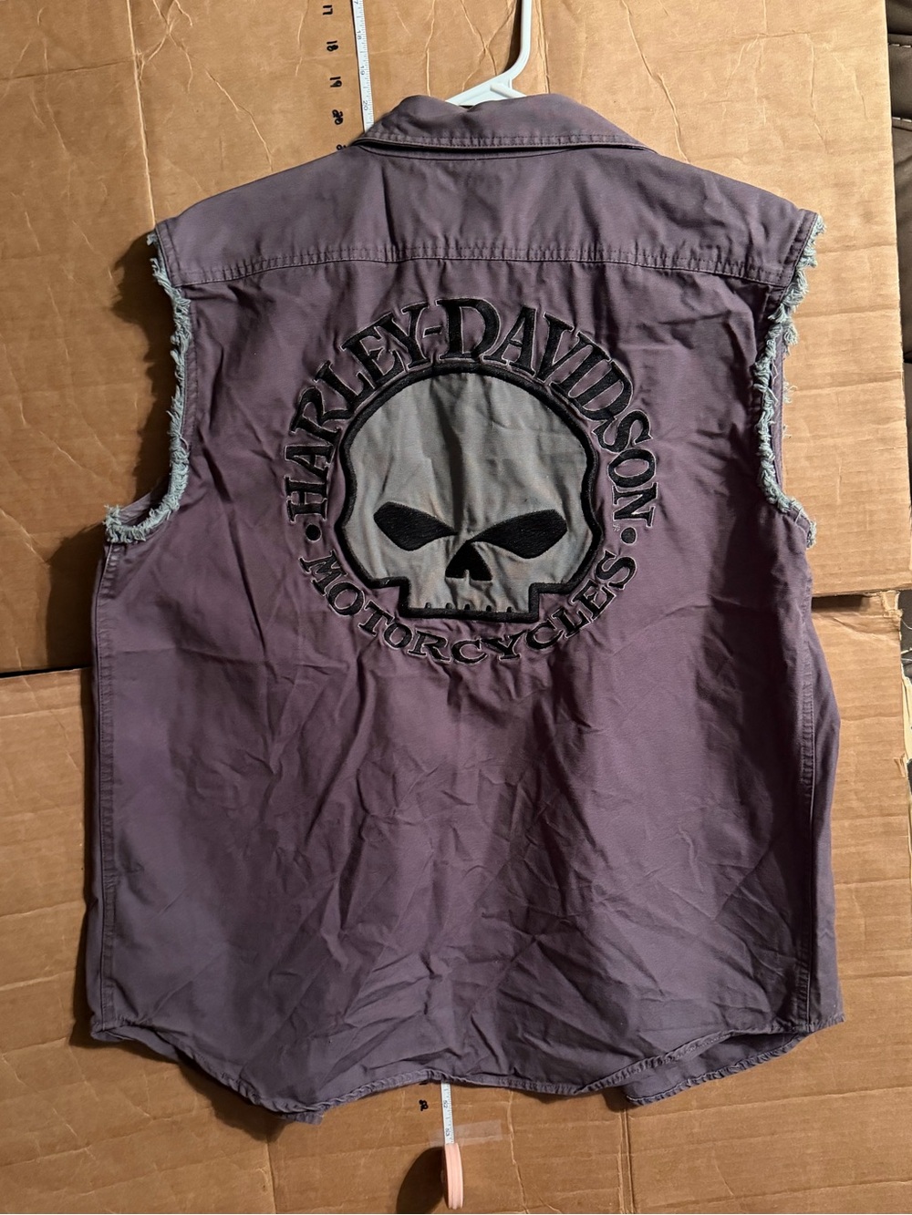 Harley-Davidson Purple Sleeveless Button-Down Shirt with Skull Patch
